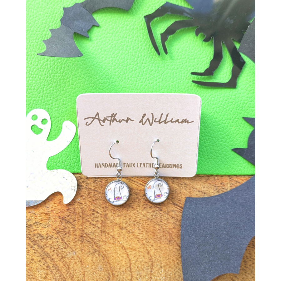 Witches hat 12mm dangles Witches hat 12mm dangles
