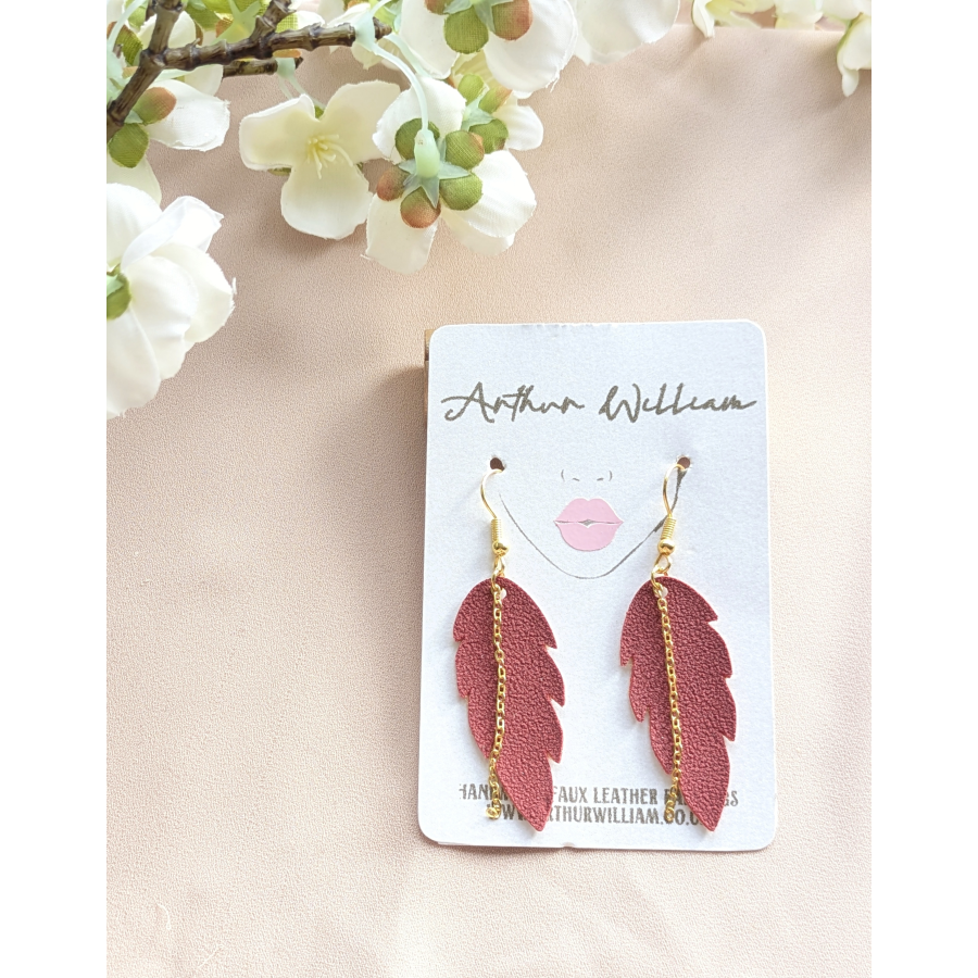 Red feather mini dangle
